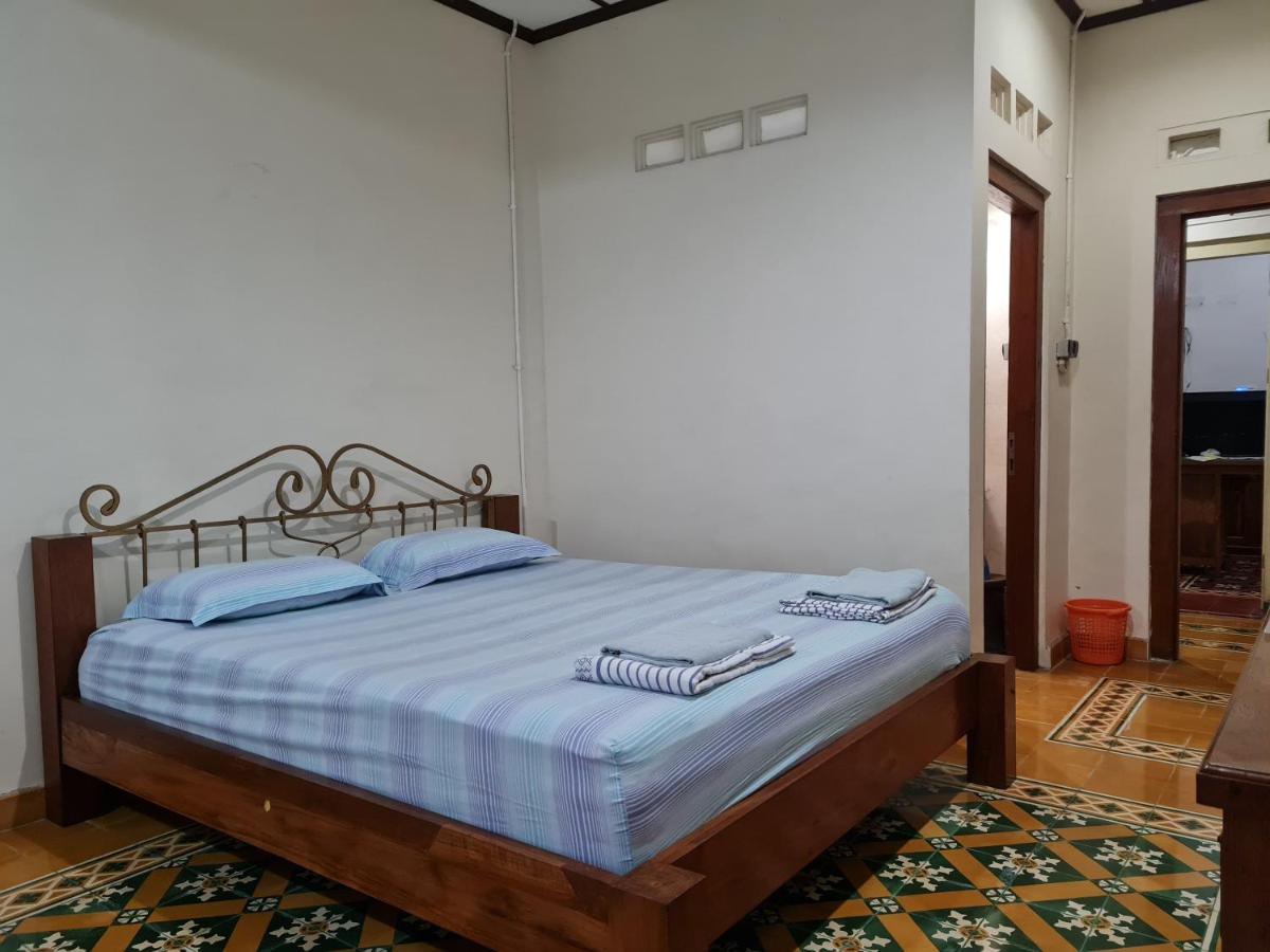 Omah Pitoe Yogya Homestay Yogyakarta Exterior foto